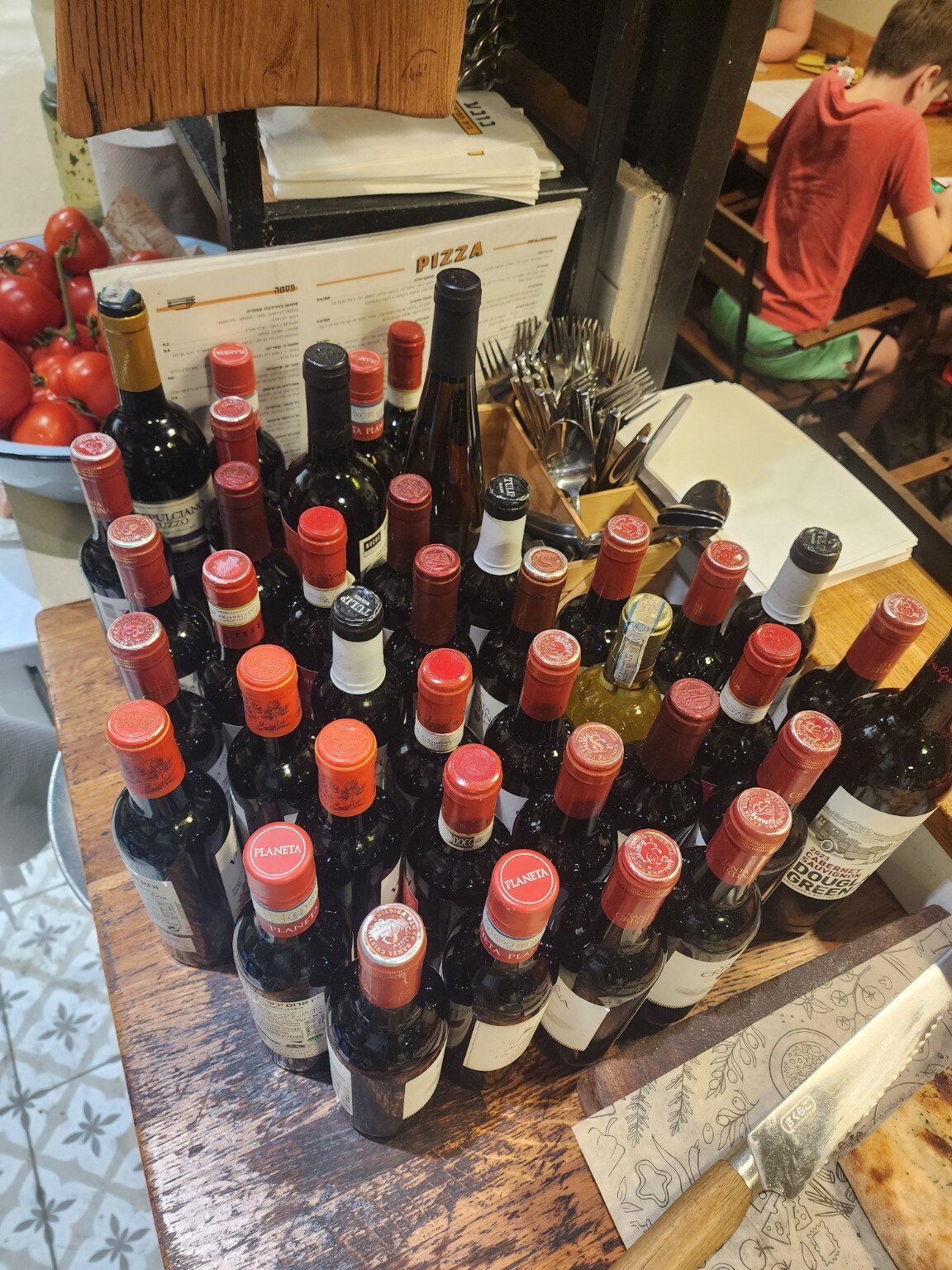 רגעים של שירות בנונע